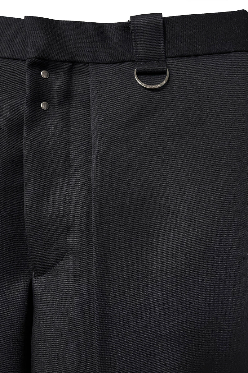WOOL GABARDINE TUCKED WIDE TROUSERS（MEN）