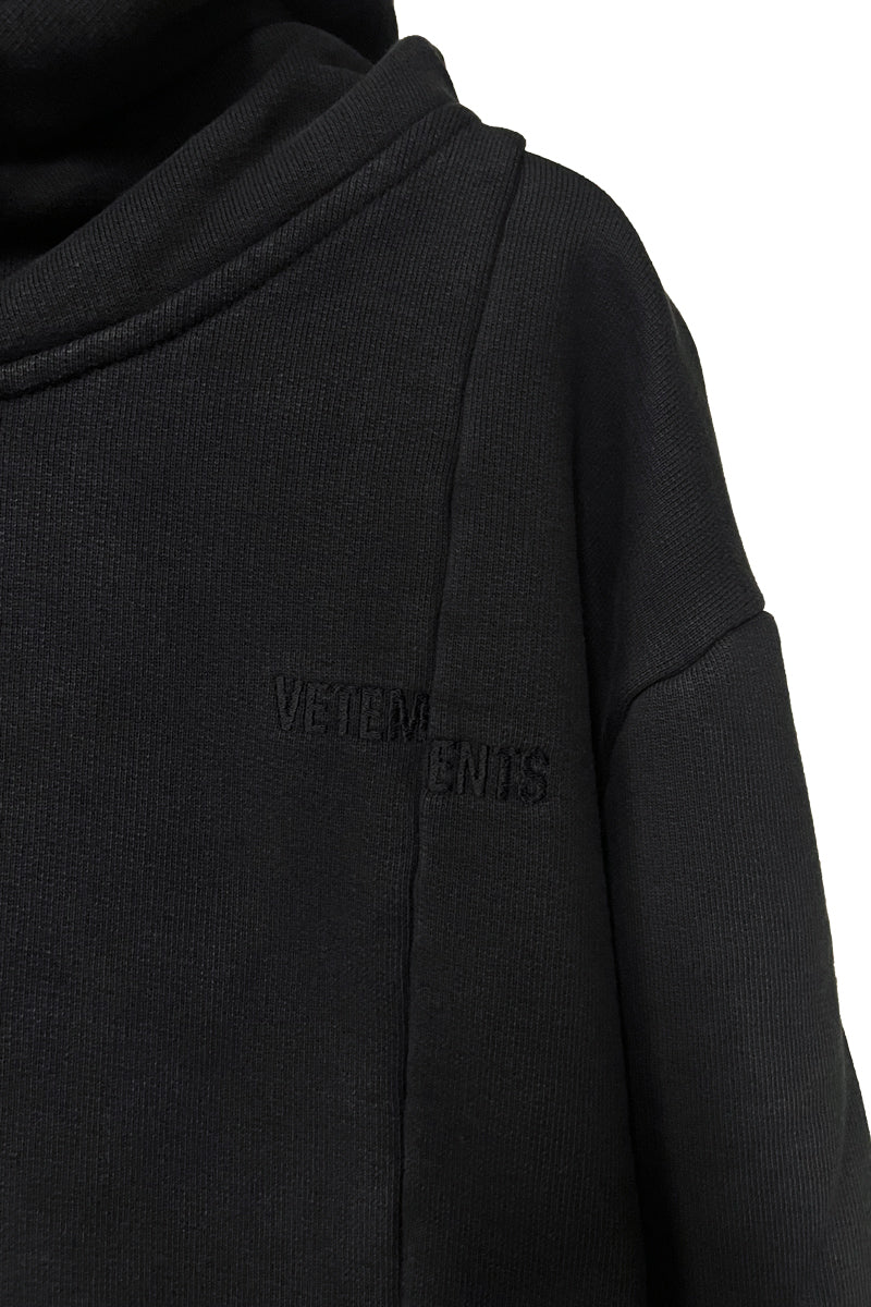 CUT-UP FITTED HOODIE（UNISEX）