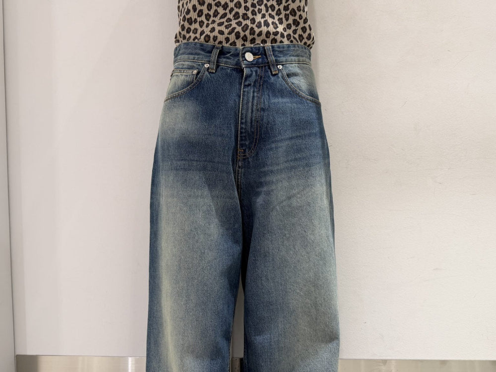 WASHED BAGGY JEANS（UNISEX）