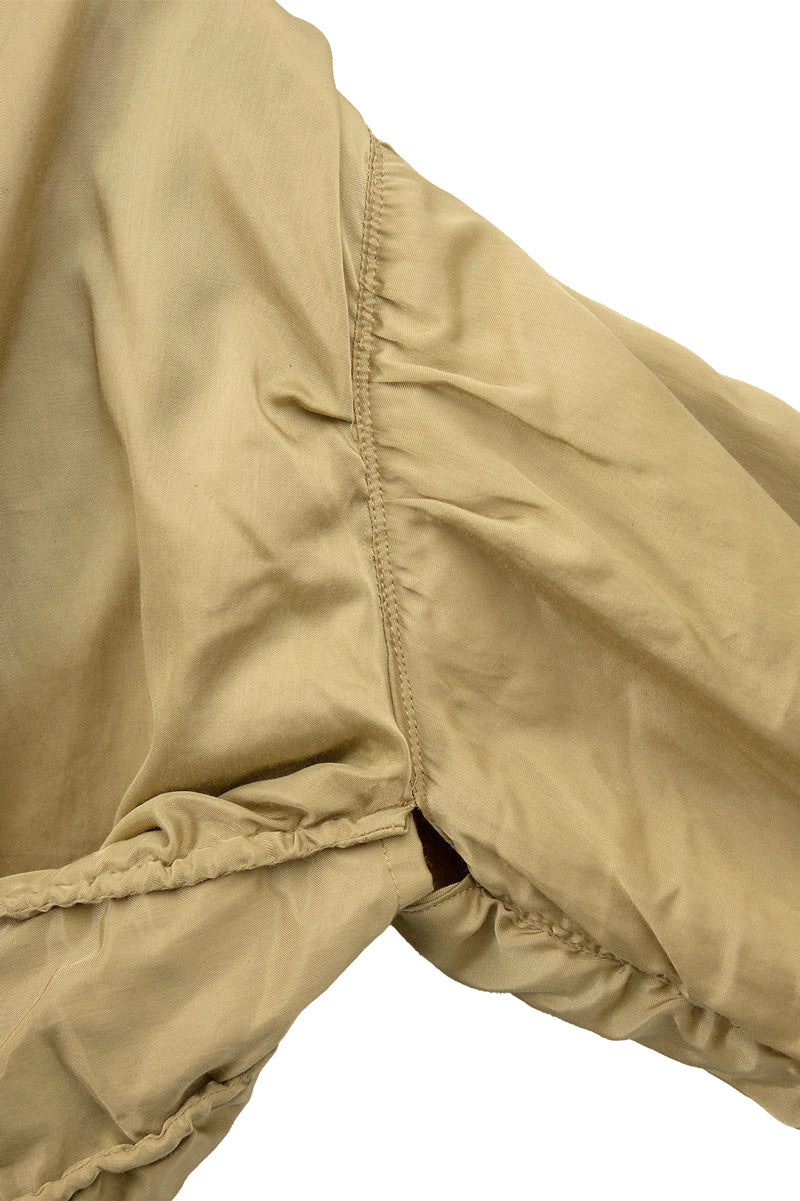 SILKY SHIRRING VOLUME BOMBER