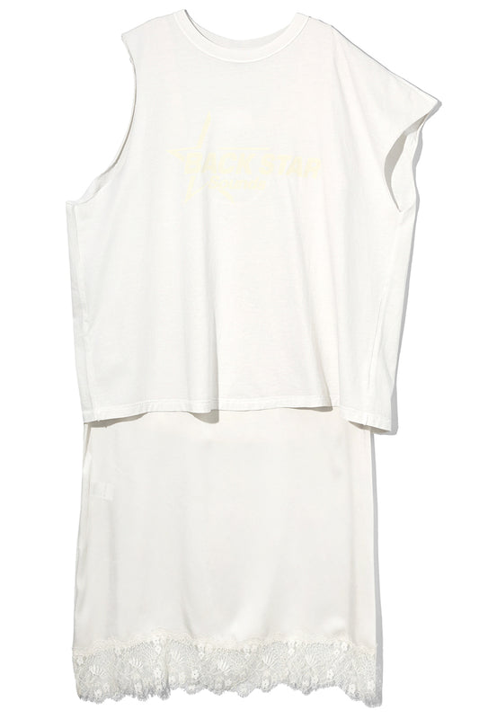 ”BACK STAR SOUNDS” LAYERED T-SHIRT DRESS