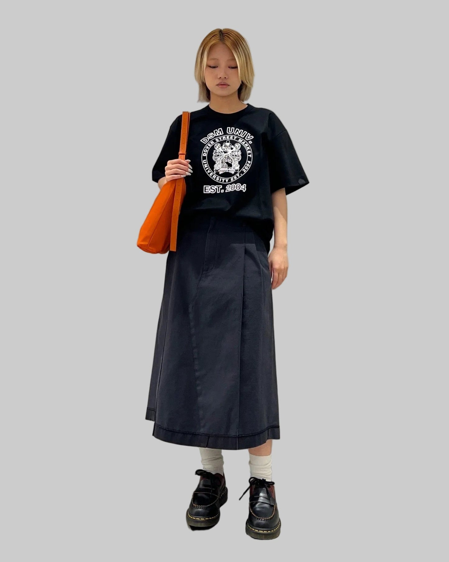 "DSM UNIV" T-SHIRT（UNISEX）