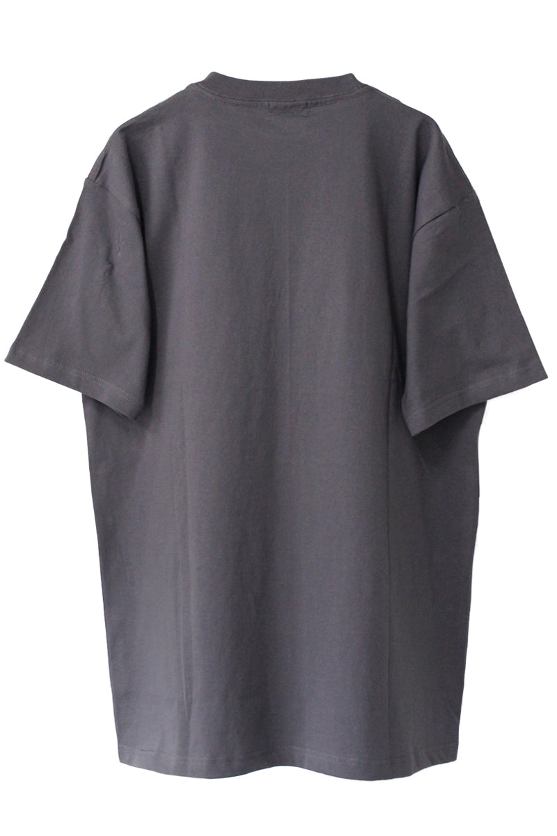 ロゴTシャツ