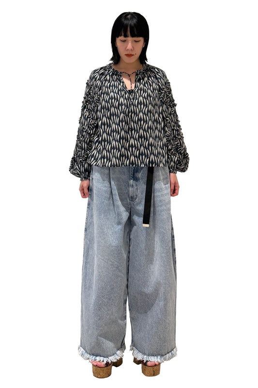 NEW NEW BELTED DENIM