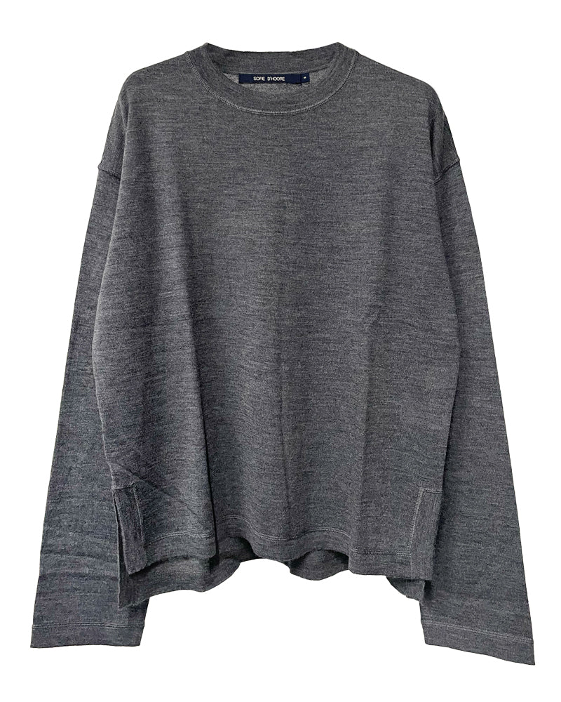 pullover c-neck long sleeves