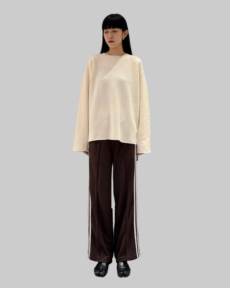 pullover c-neck long sleeves