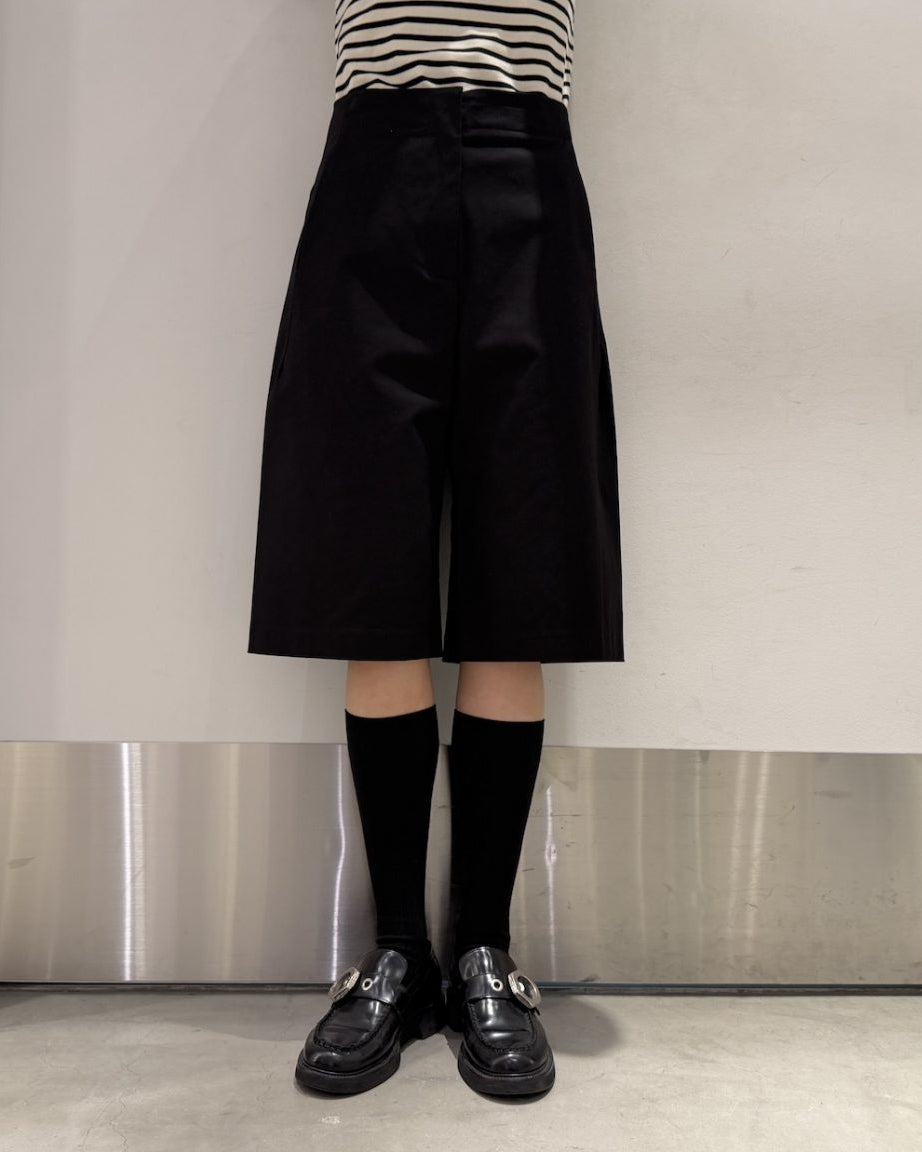 ハーフパンツ