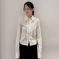 ラッフルブラウス