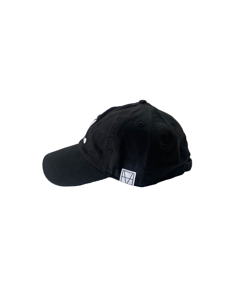 GRAFFITI M CAPS
