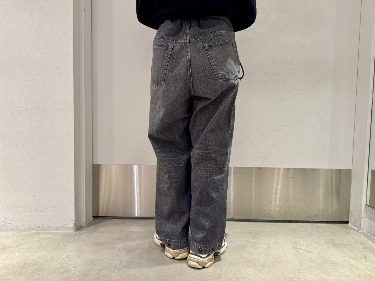 WASHED DENIM NO-BRAINER PANTS【25AW】