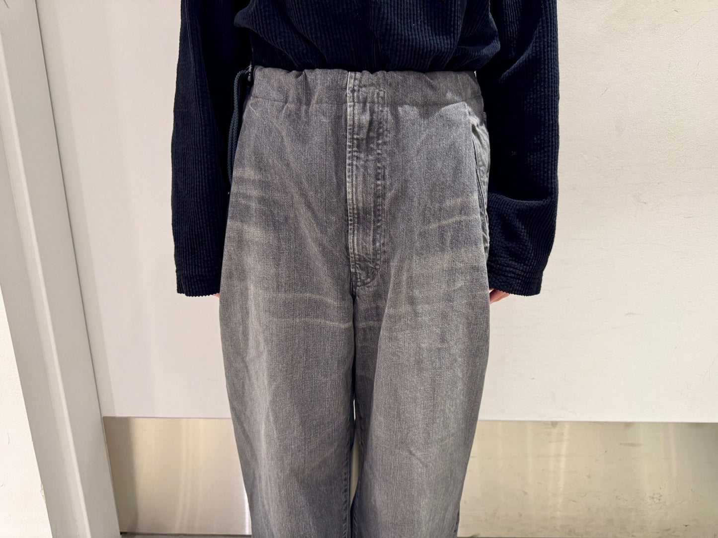 WASHED DENIM NO-BRAINER PANTS【25AW】