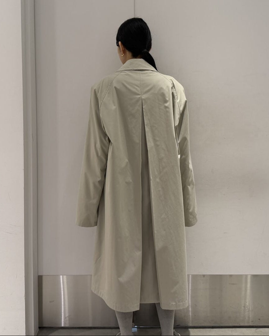 Wilted Collar Balmacaan Coat（UNISEX）