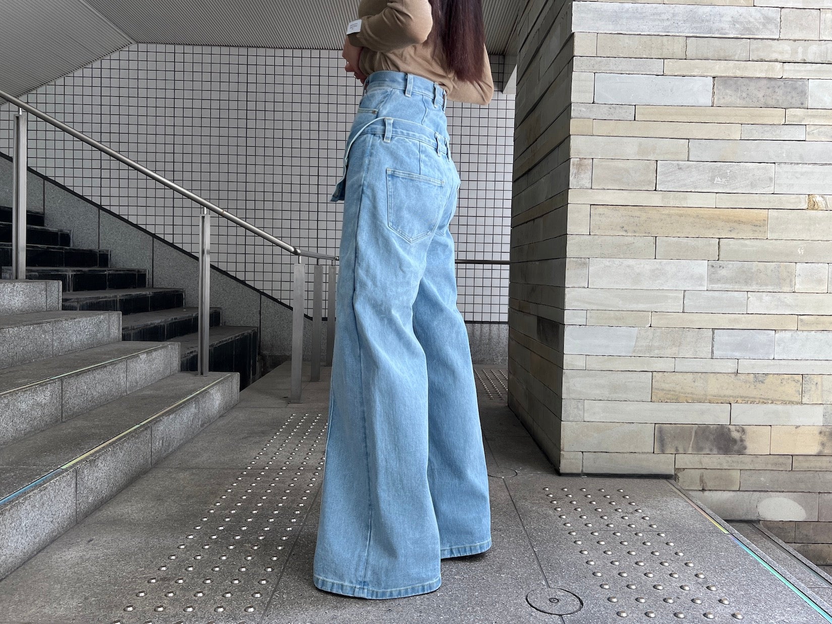 DOUBLE FLAP DETAILED DENIMパンツ