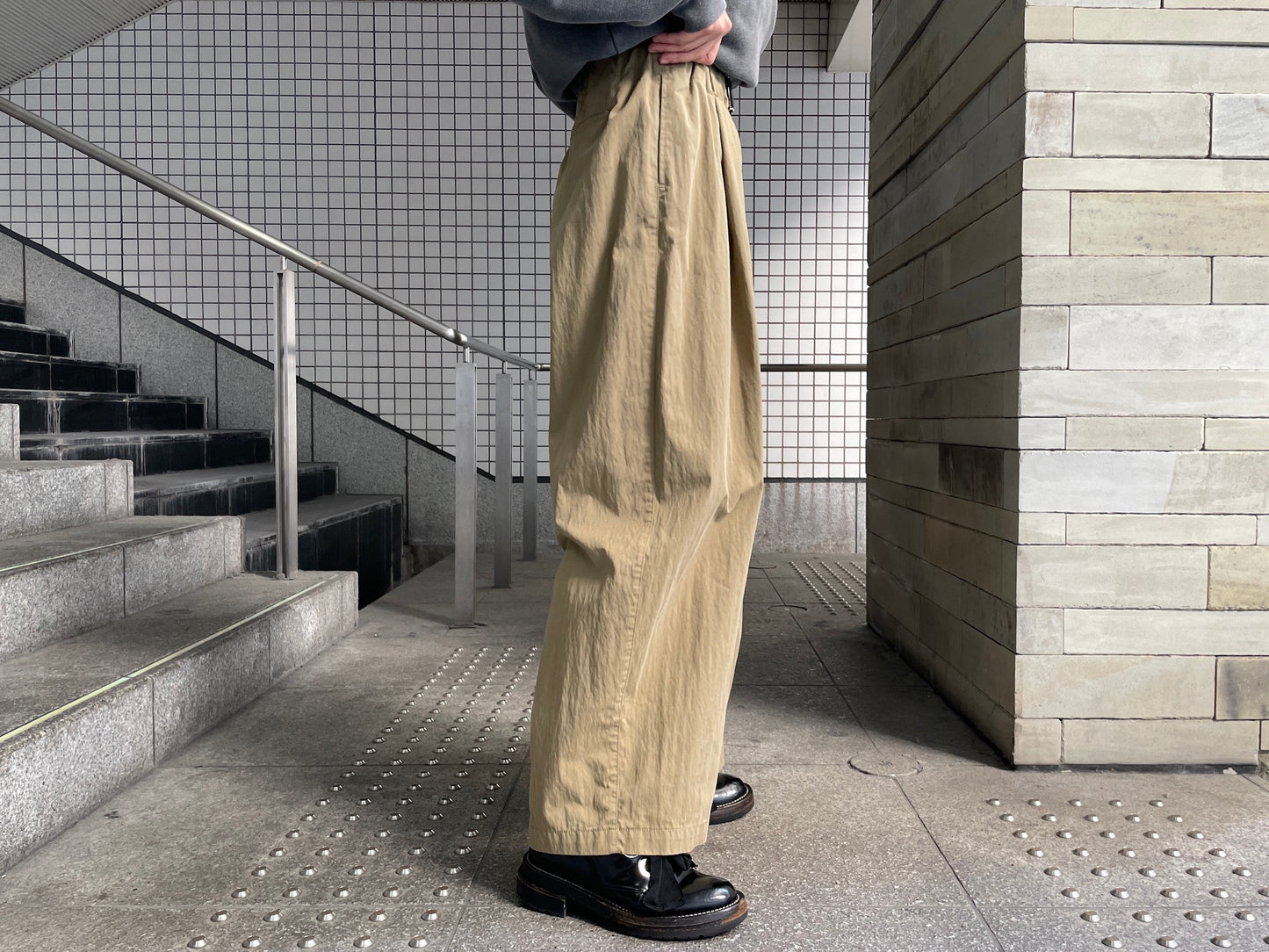 QUIET MILITARY BELTED PANTS【24AW】