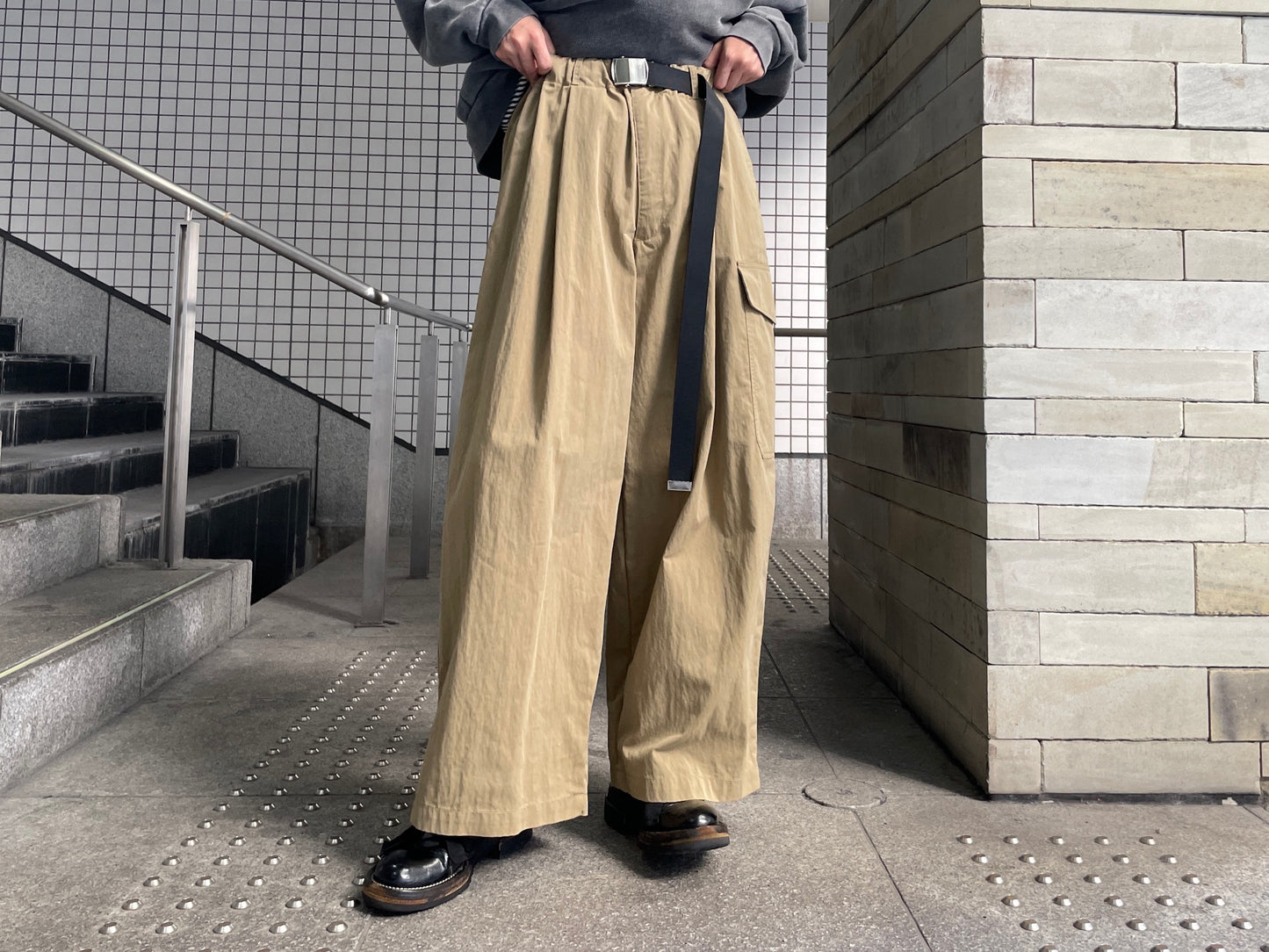 QUIET MILITARY BELTED PANTS【24AW】