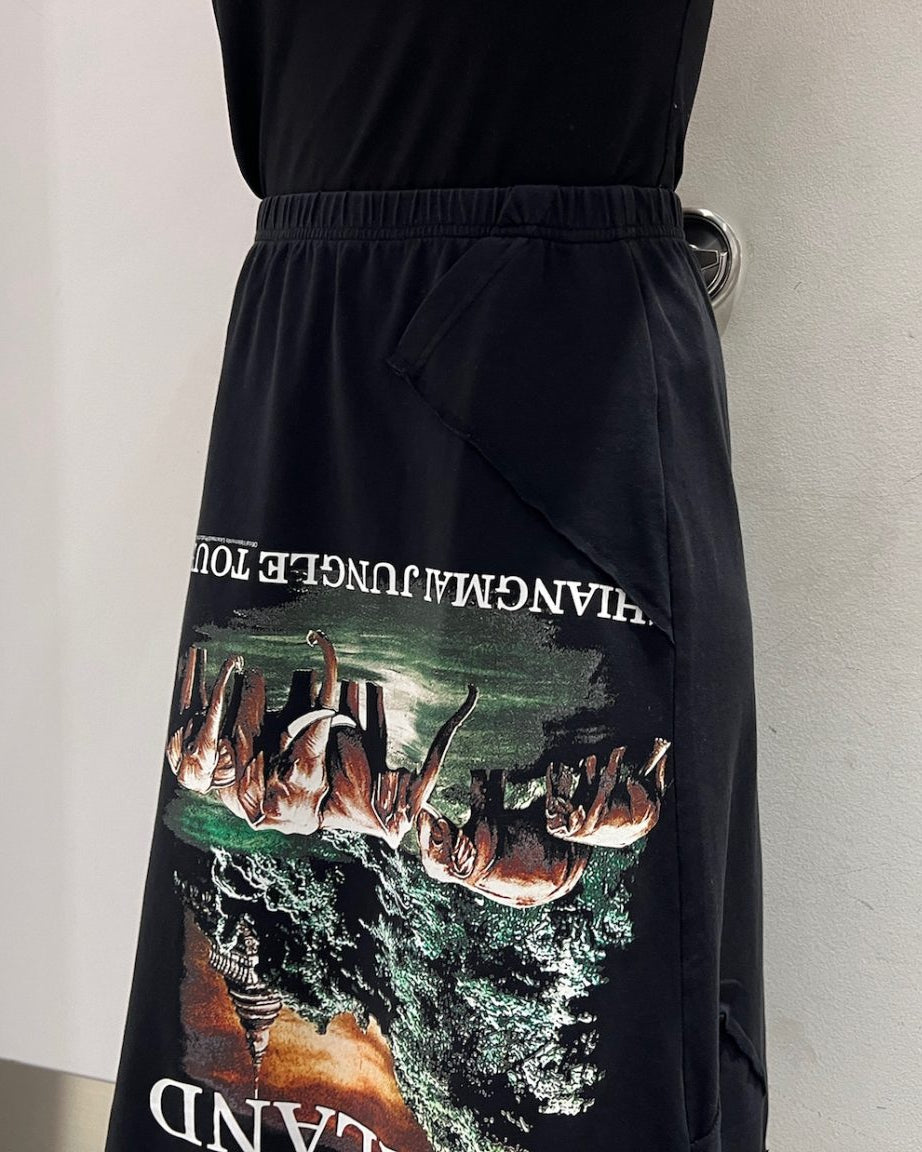 THAILAND TOURIST UPSIDE-DOWN T-SKIRT