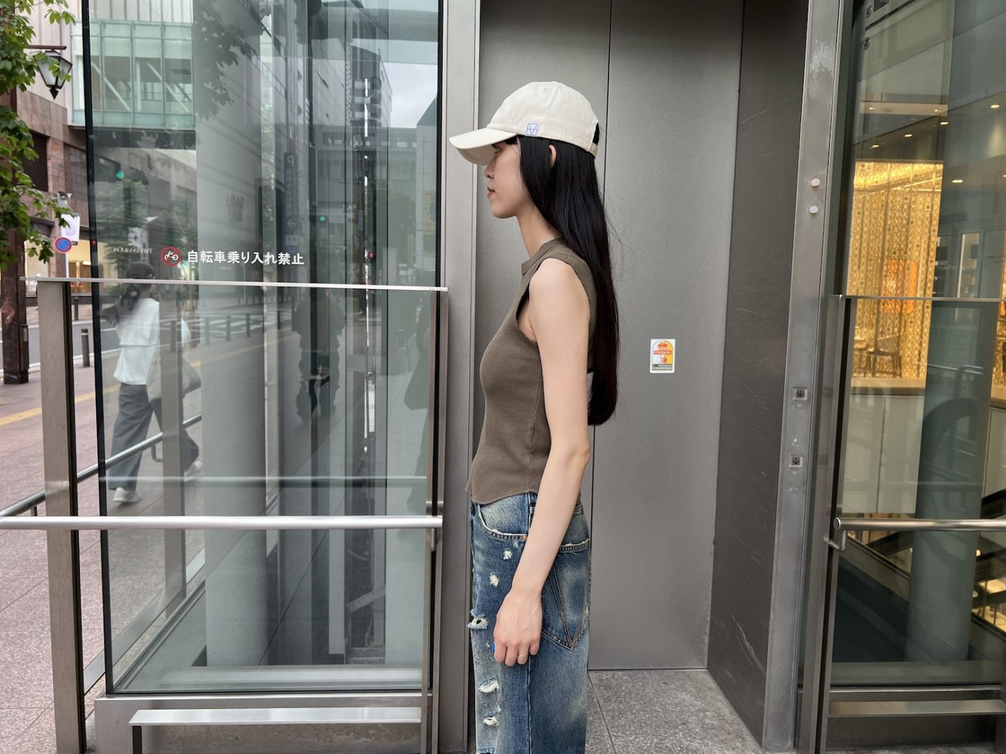 WAFFLE FABRIC SLEEVELESS TOP