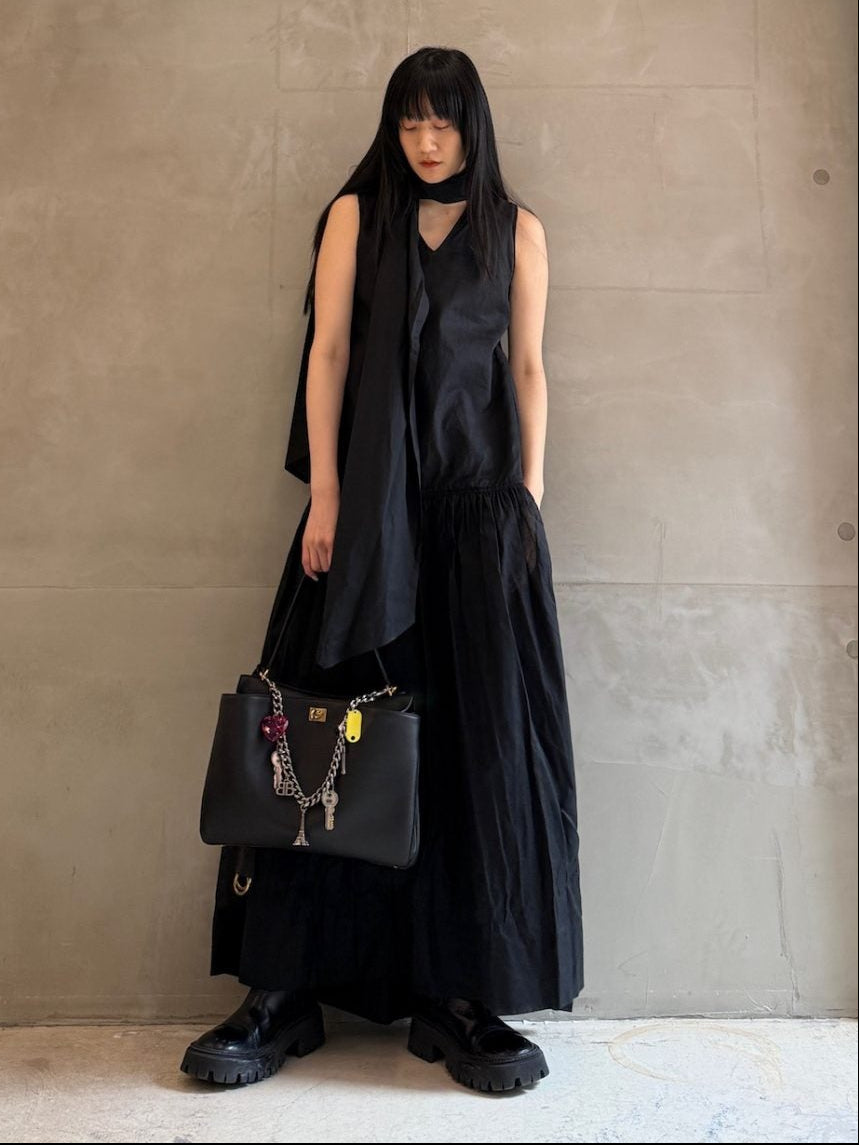 SLEEVELESS LONG DRESS