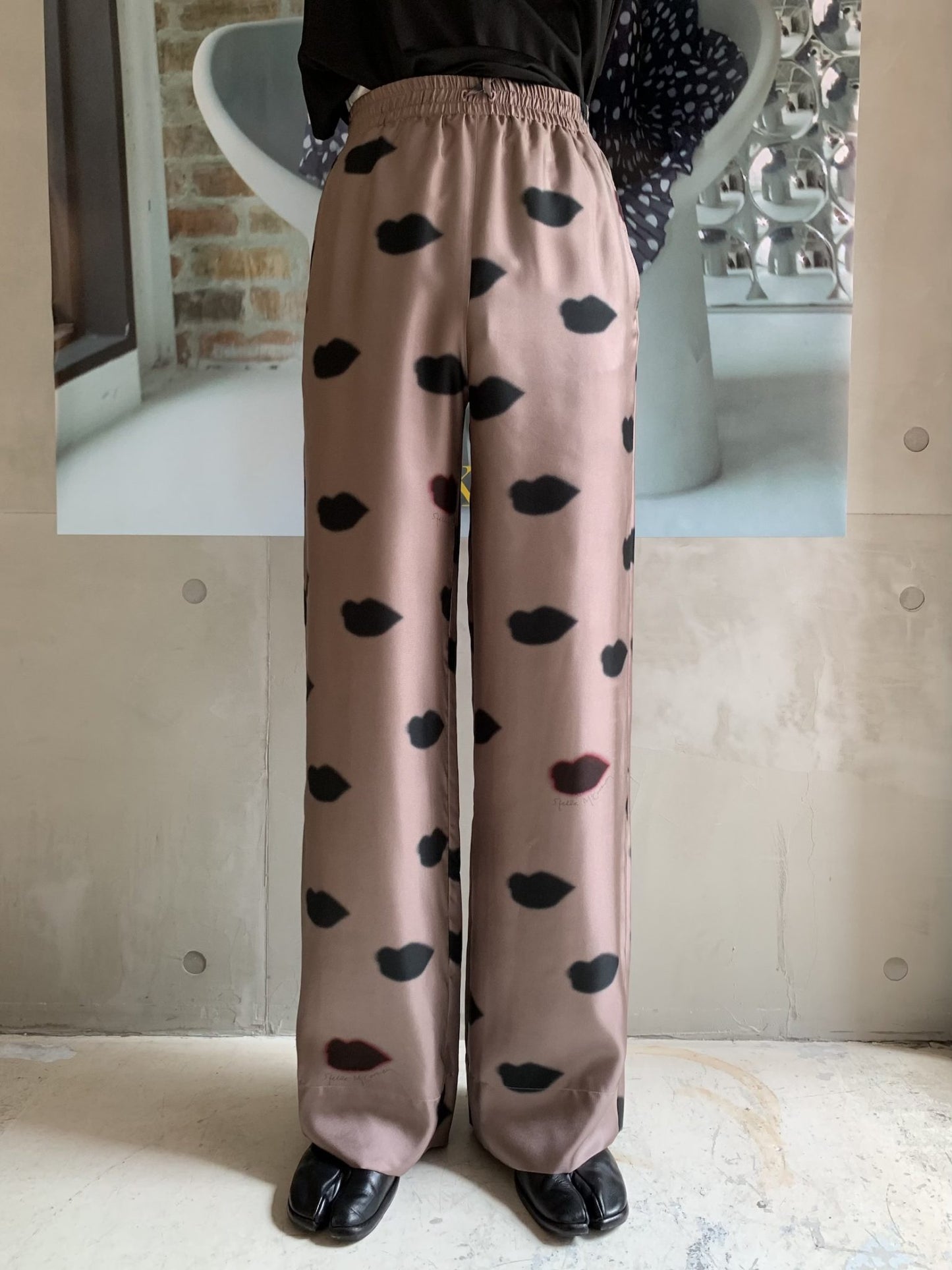 LIPS PRINT PAJAMA TROUSERS【24AW】