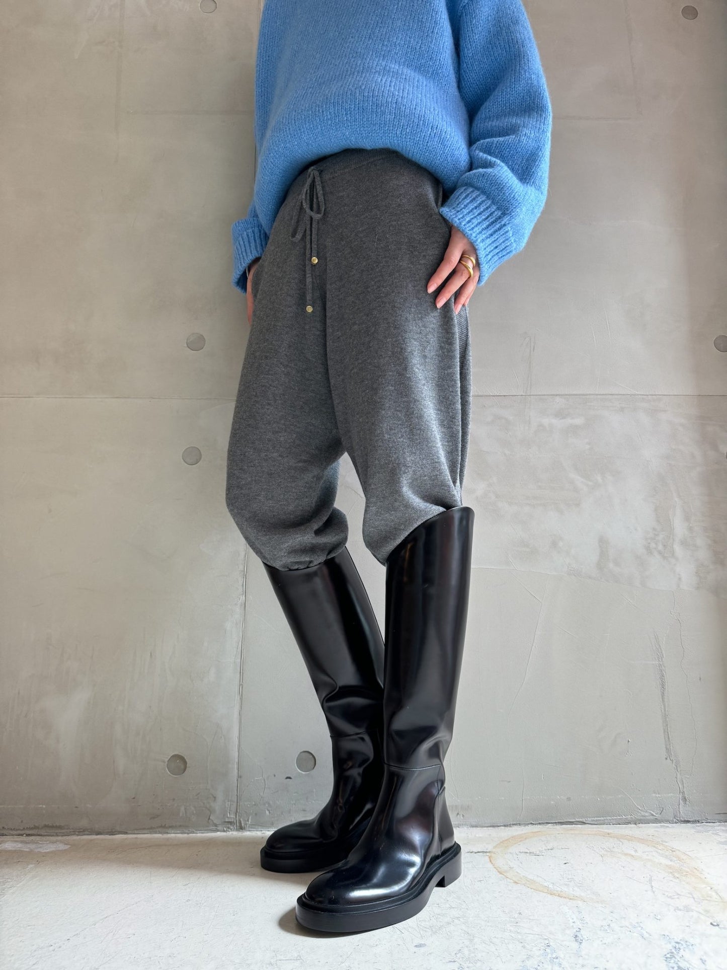 ICONIC MERINO KNIT TROUSERS【24AW】