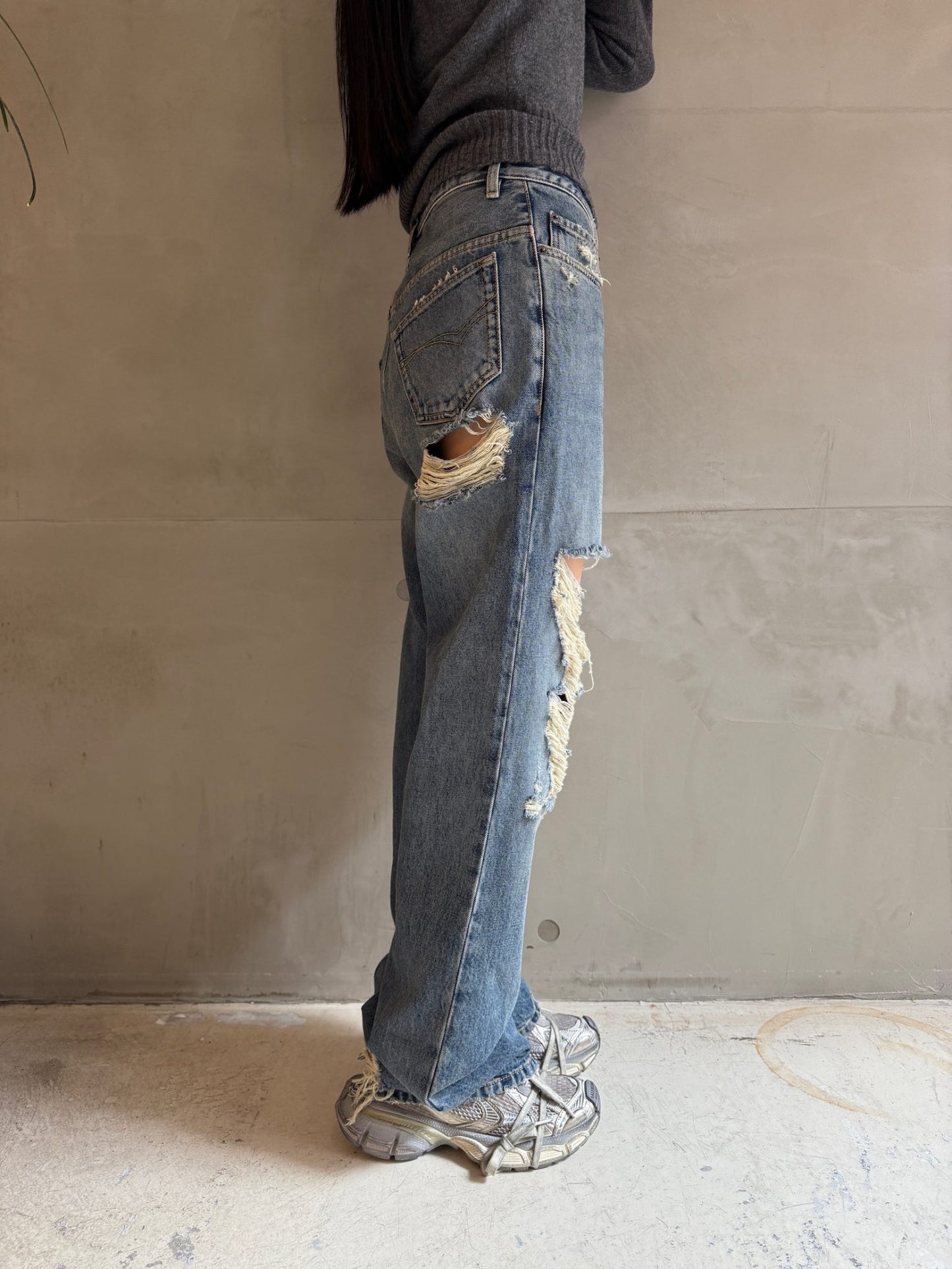 Ripped Medium Fit Pants【24AW】