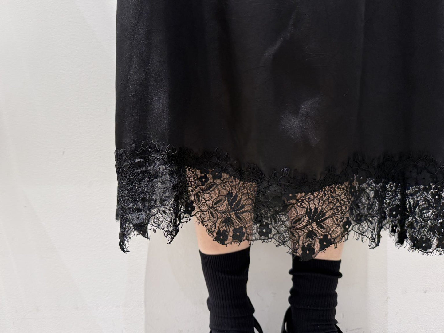 ”BACK STAR SOUNDS” LAYERED T-SHIRT DRESS