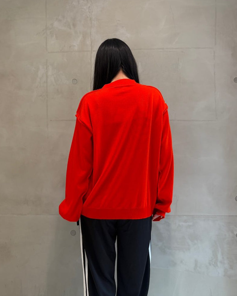 pullover c-neck long sleeves