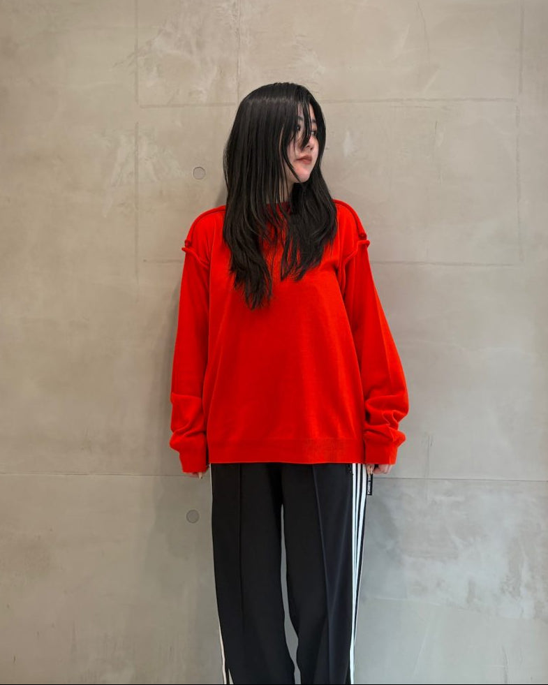 pullover c-neck long sleeves