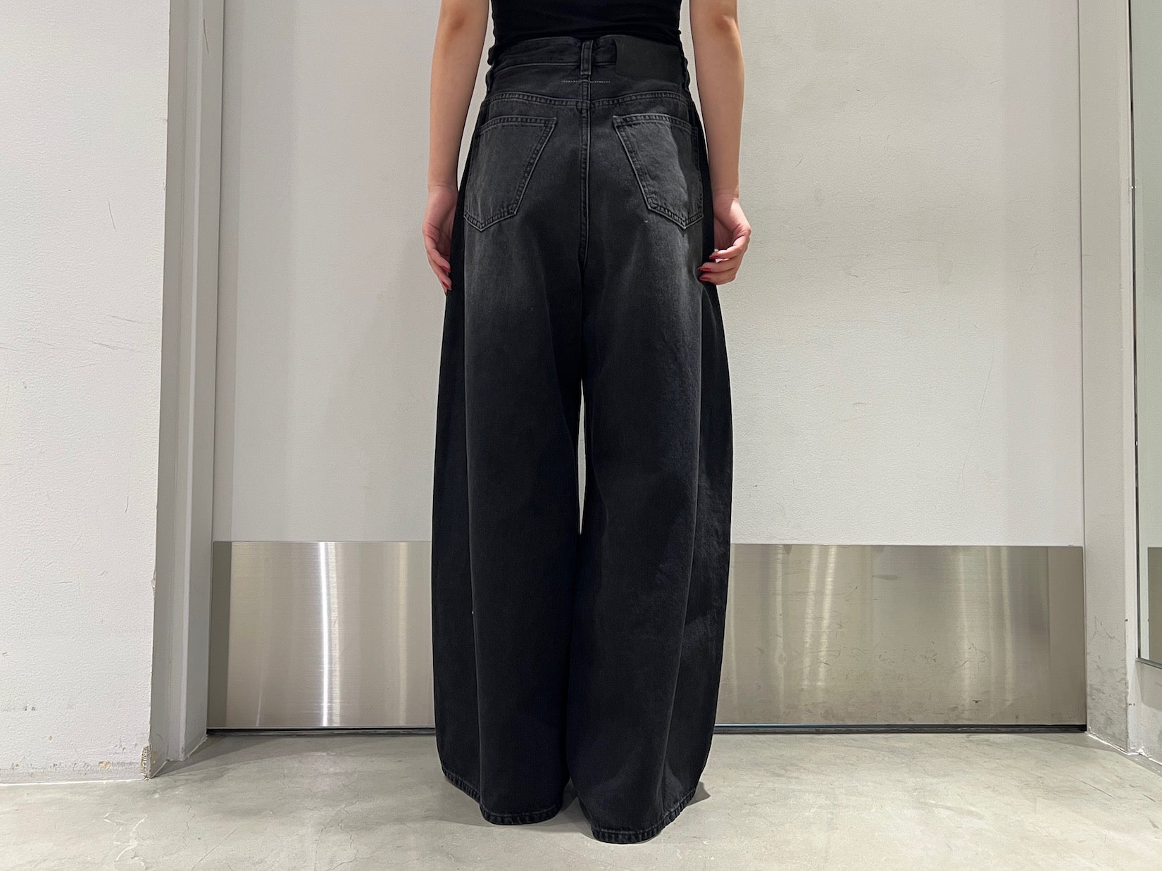 ワイドデニムパンツ｜MM6 MAISON MARGIELA（エムエムシックス）通販