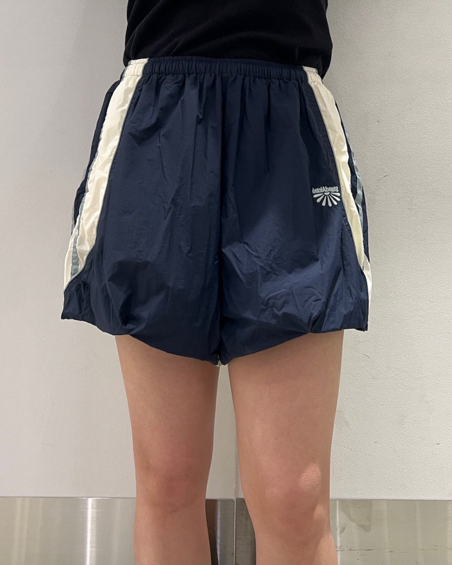 VOLUMINOUS NYLON SHORTS