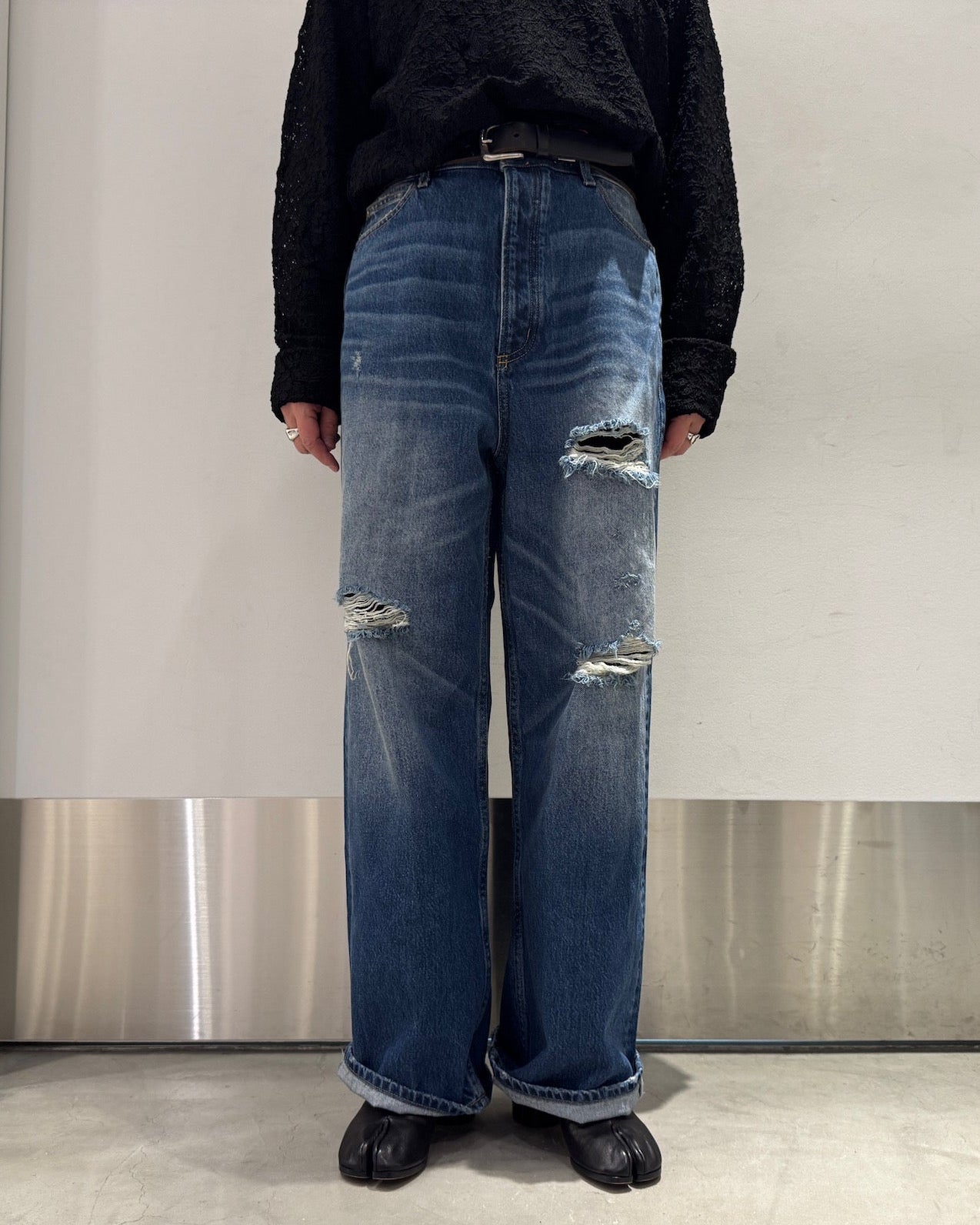 NEW LOOSE DENIM｜M53.（エムゴーサン）正規取扱店オンライン｜Moggie
