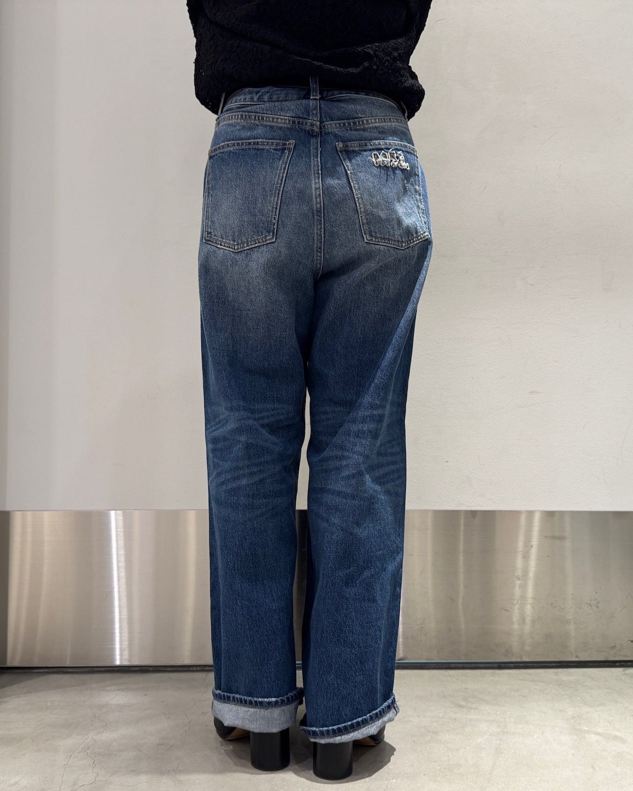 NEW LOOSE DENIM｜M53.（エムゴーサン）正規取扱店オンライン｜Moggie
