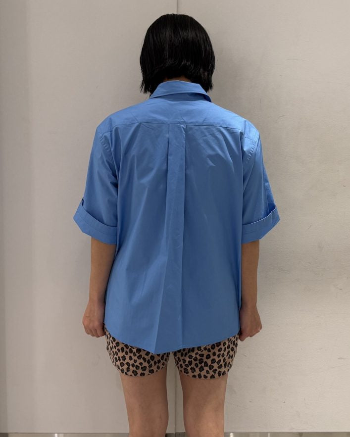 short sleeve shirt with pockets