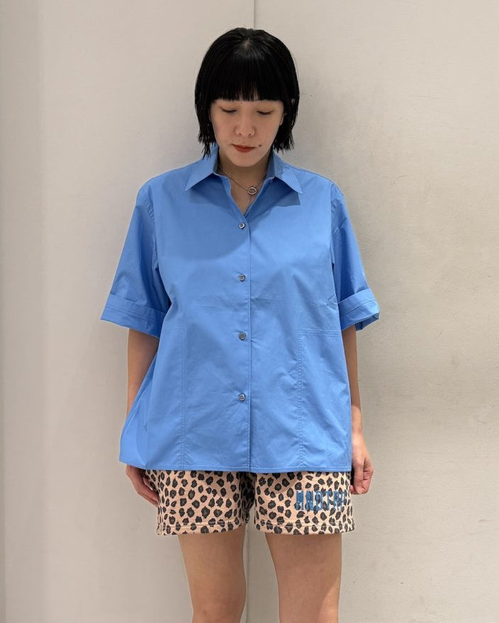 short sleeve shirt with pockets