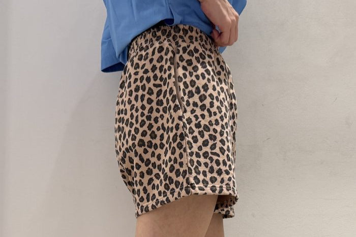 LEOPARD SHORTS