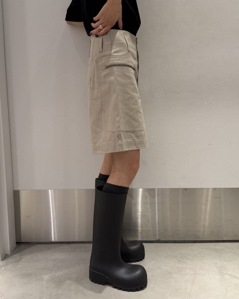 zipper patch short pants