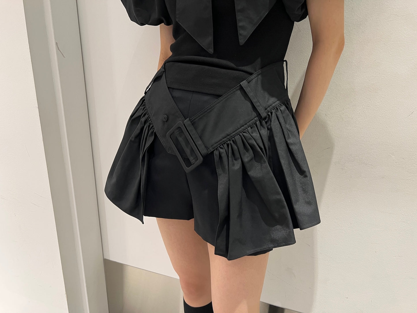 BELTED FLARE PUFF TOP【25AW】