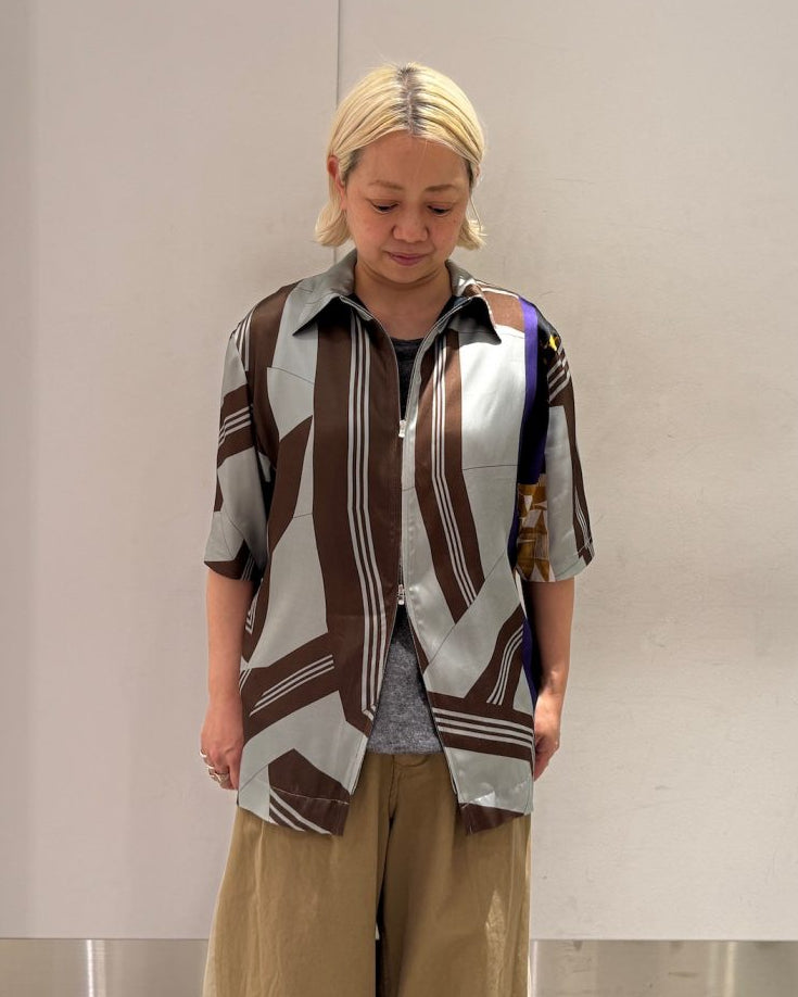 COLLAGE PRINTED BACK OPEN TOPS