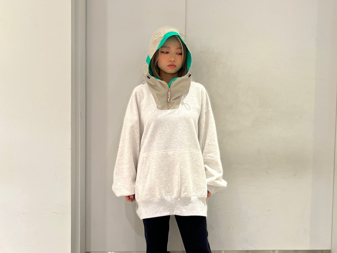 切替フーディ（BEACON)【25AW】