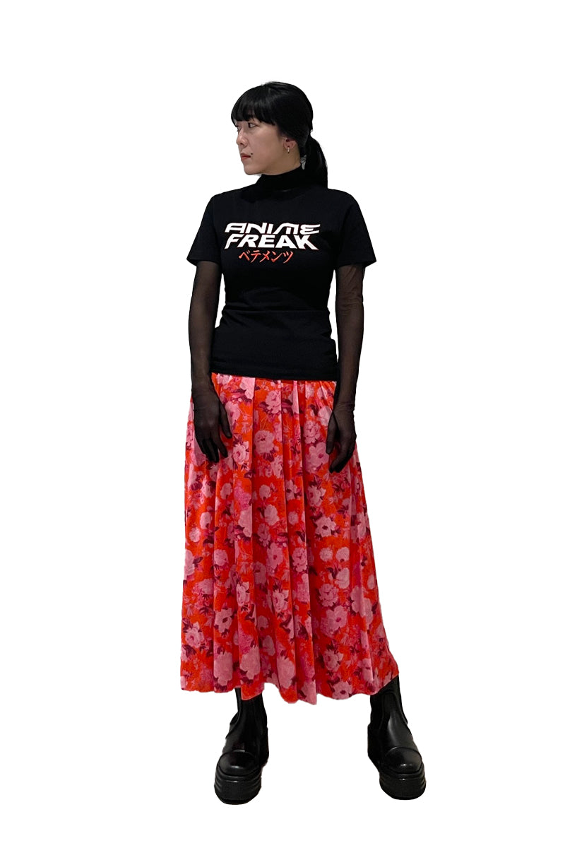 大人気! VETEMENTS Anime Freak Tシャツ フロントロゴ コットン VETEMENTS Anime Freak Cotton T-shirt | Black | FARFETCH AZ