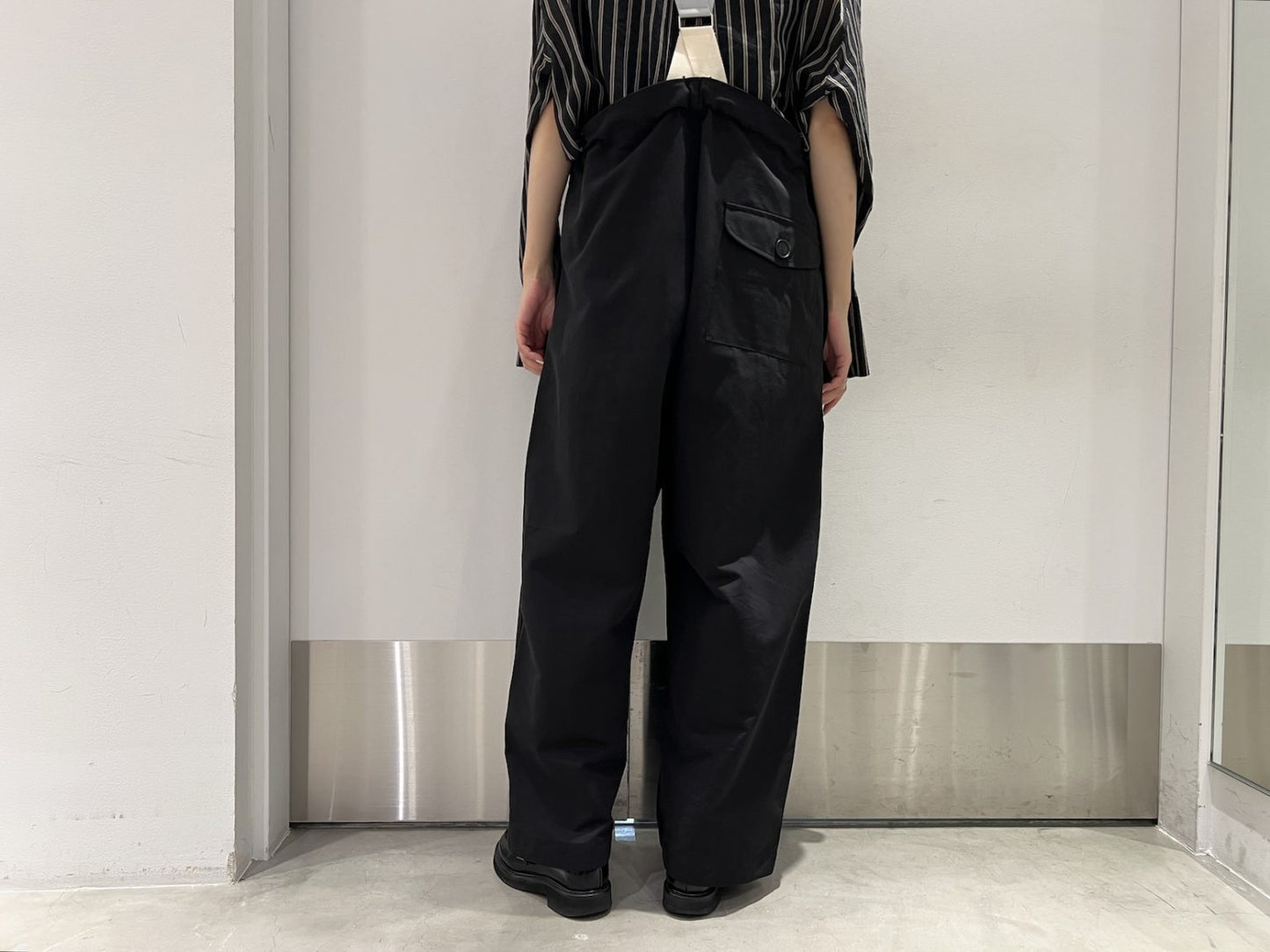 ロイヤルネイビーパンツ【25AW】