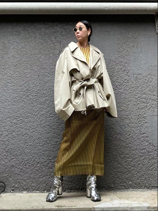 ストライプ柄スカート