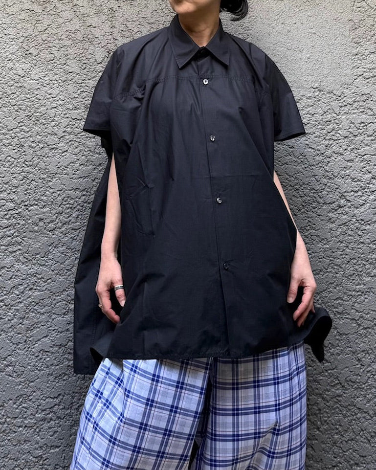 wide short sleeve shirt
