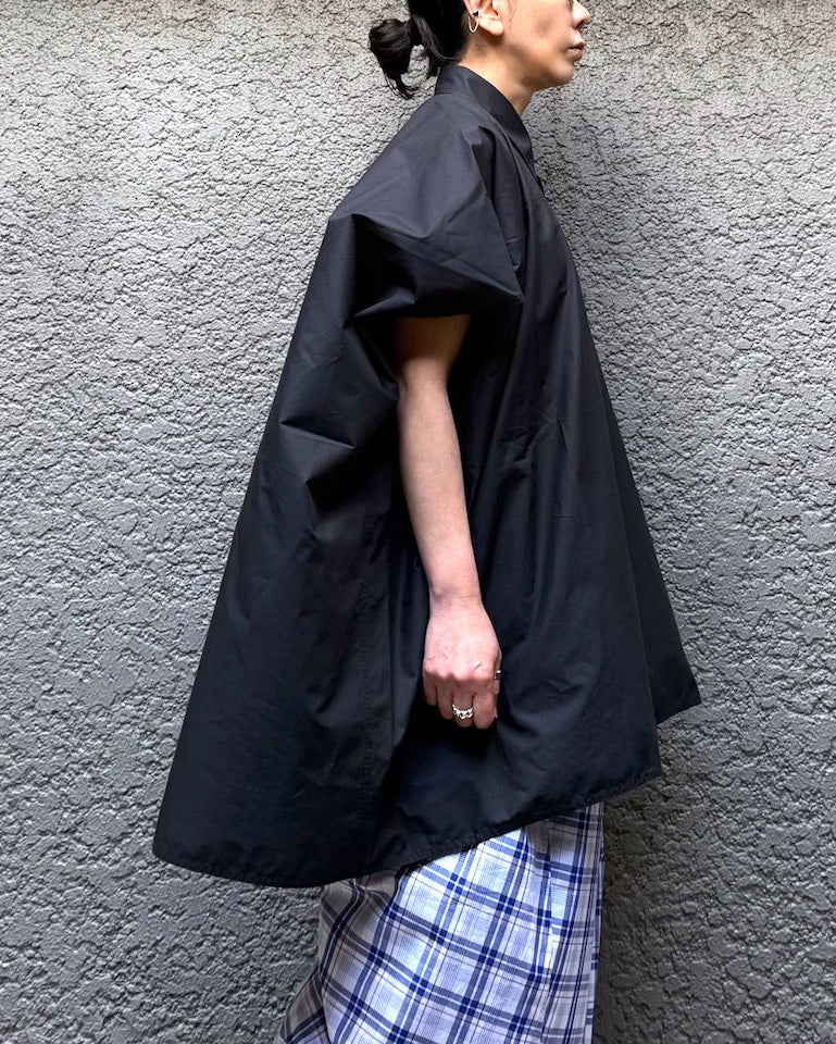 wide short sleeve shirt