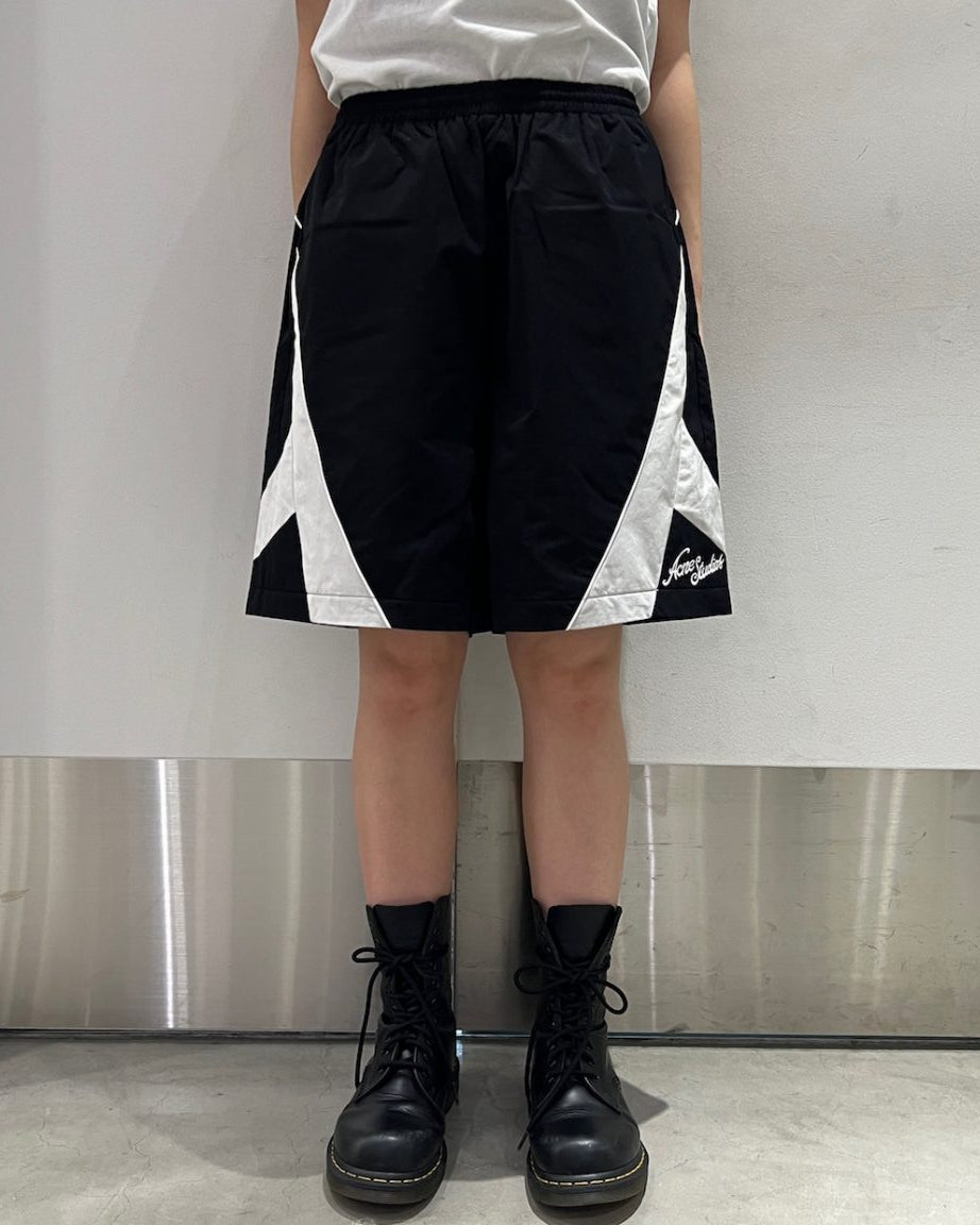 カジュアルテクニカルショートパンツ（UNISEX）