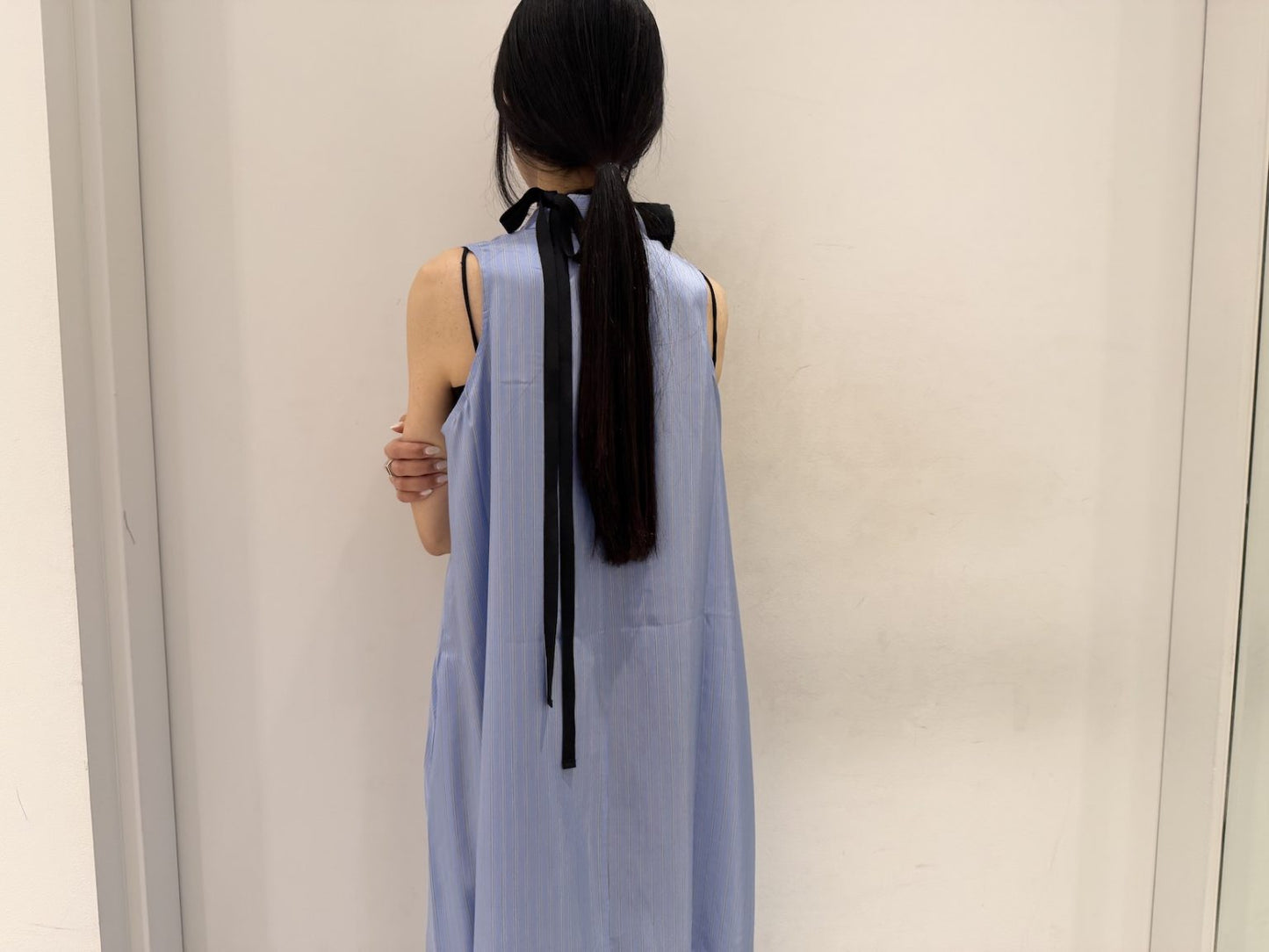 Ruffle Chocker