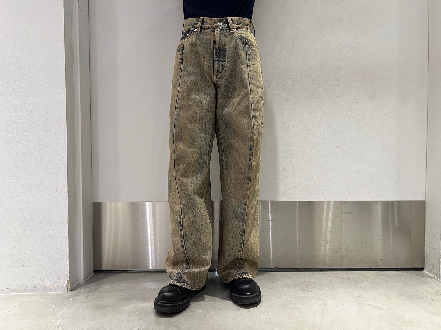 ワイドデニムパンツ