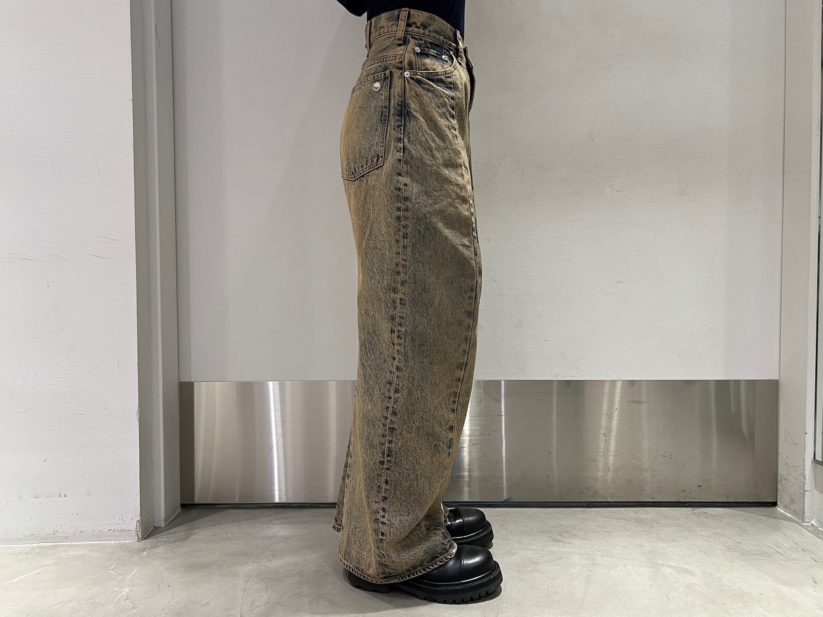 ワイドデニムパンツ｜Chika Kisada（チカ キサダ）通販オンライン