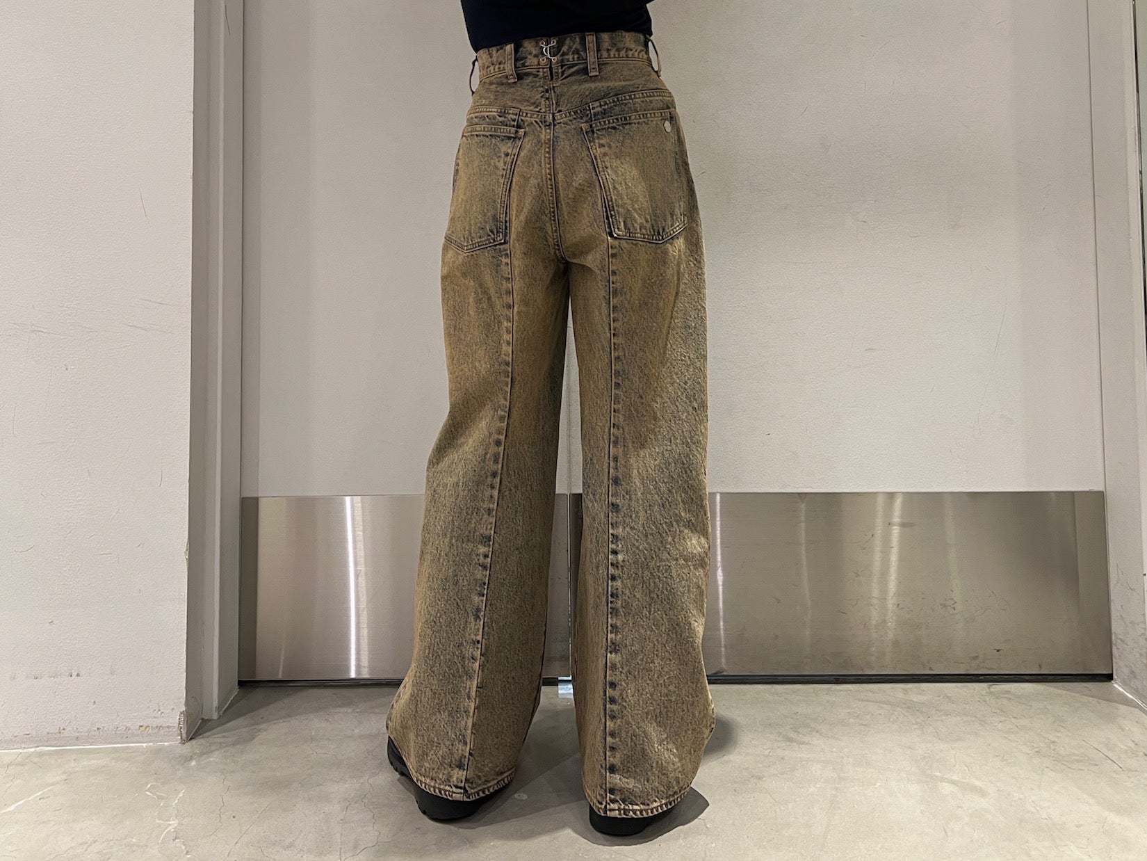 ワイドデニムパンツ｜Chika Kisada（チカ キサダ）通販オンライン