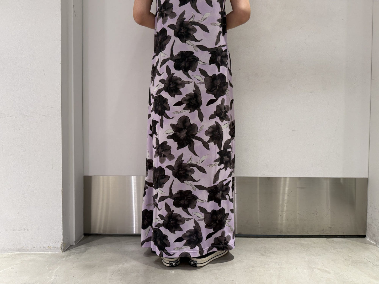 スリーブレスロングドレス